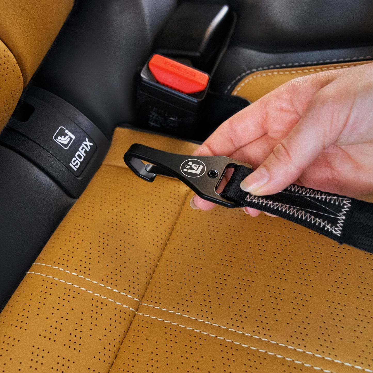 EzyDog Adjustable Car Restraint for dogs