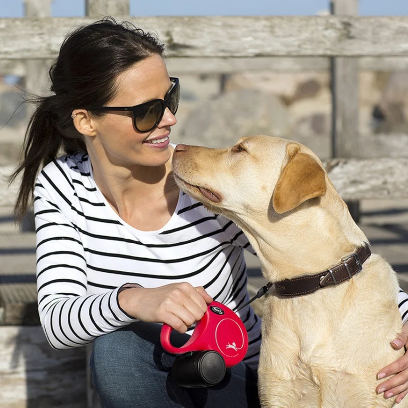 Retractable Dog Lead | New Classic Tape Red