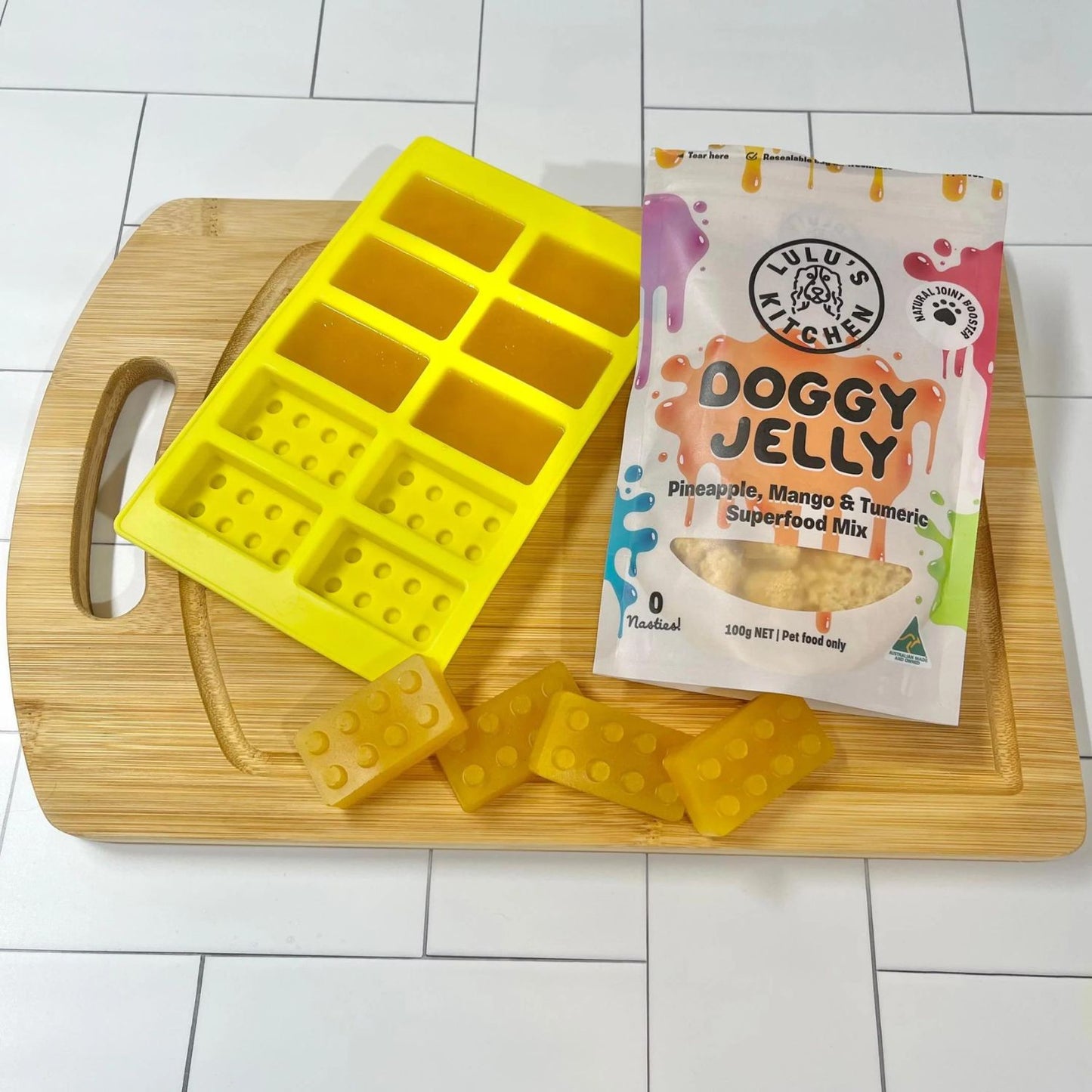 Doggy Jelly Silicone Mould | Bricks